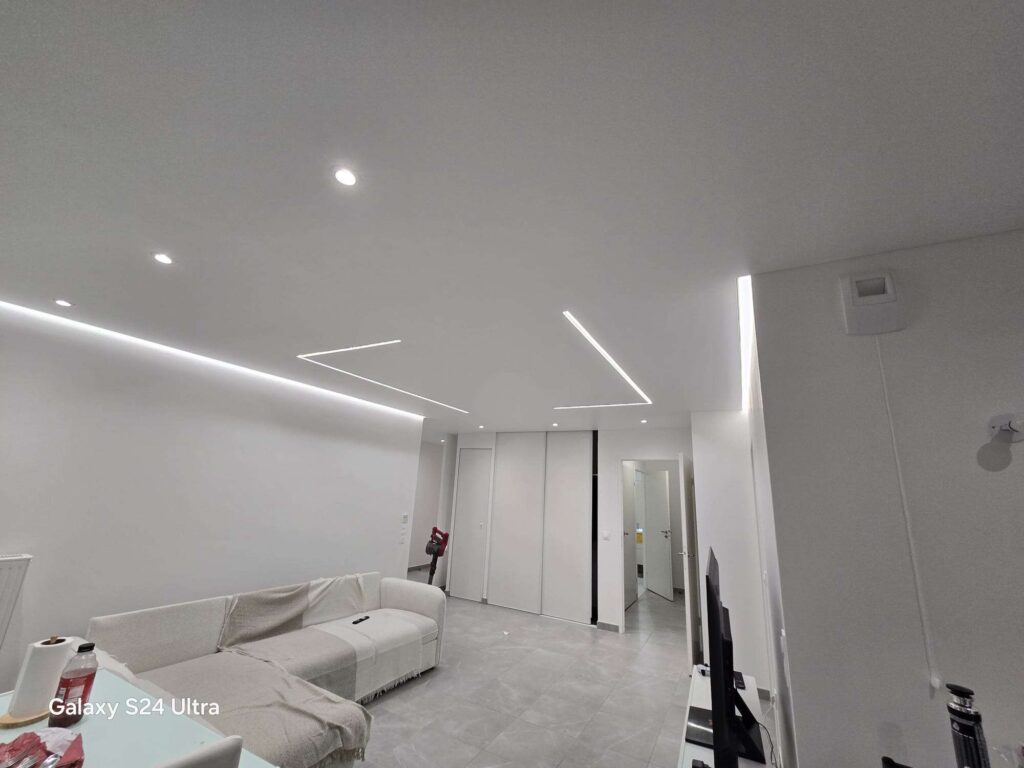 Espace lumineux Led de 40 m² avec contrôle tactile